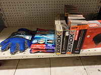 Volledige inhoud rek voertuig toebehoren - afbeelding 9 van  18