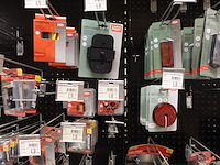 Volledige inhoud rek voertuig toebehoren - afbeelding 11 van  18