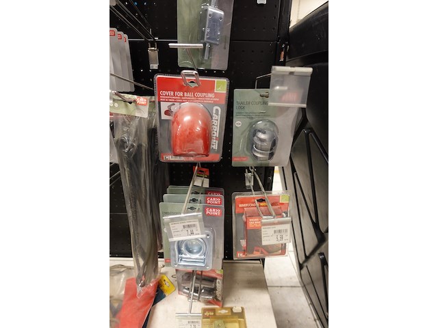 Volledige inhoud rek voertuig toebehoren - afbeelding 12 van  18