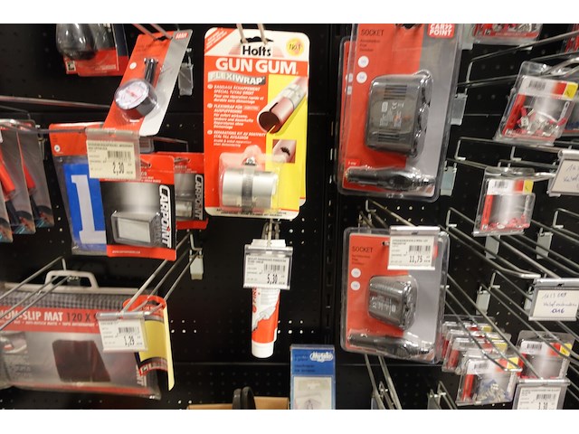 Volledige inhoud rek voertuig toebehoren - afbeelding 17 van  18