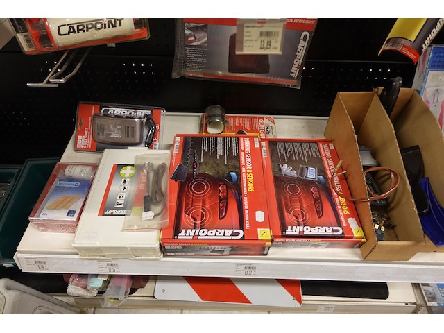 Volledige inhoud rek voertuig toebehoren - afbeelding 18 van  18