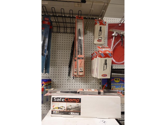 Volledige inhoud rek voertuig toebehoren - afbeelding 5 van  8