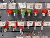 Volledige inhoud rek werkgereedschap - afbeelding 13 van  29