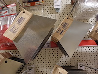 Volledige inhoud rek werkmateriaal - afbeelding 7 van  10