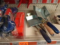 Volledige inhoud rek werkmateriaal - afbeelding 8 van  10