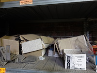 Volledige inhoud rek - afbeelding 14 van  22