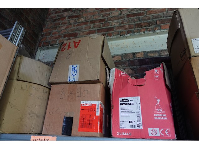 Volledige inhoud rek - afbeelding 15 van  22