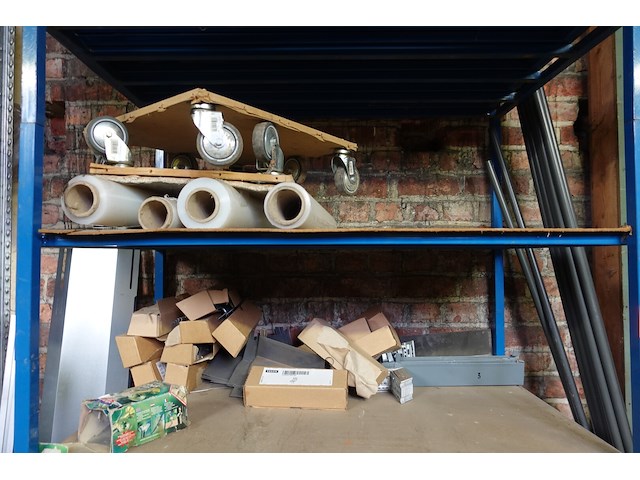 Volledige inhoud rek - afbeelding 18 van  22