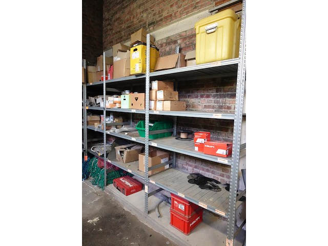 Volledige inhoud rek - afbeelding 22 van  22