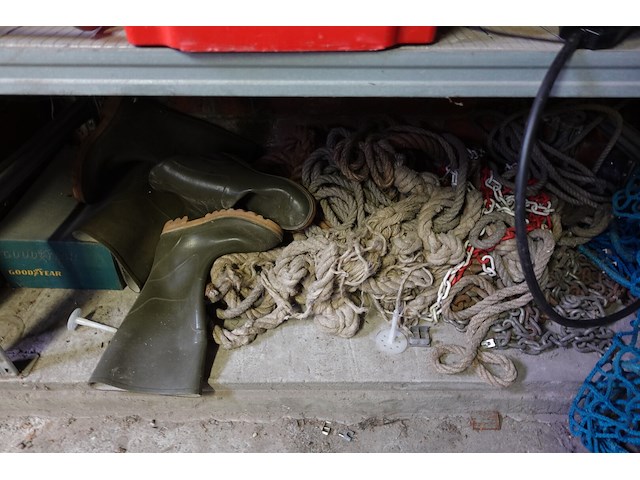 Volledige inhoud rek - afbeelding 16 van  25