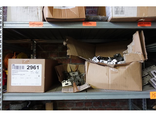 Volledige inhoud rek - afbeelding 17 van  25