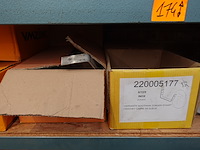 Volledige inhoud rek - afbeelding 9 van  13