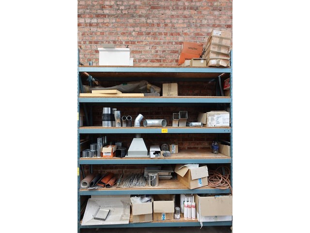 Volledige inhoud rek - afbeelding 1 van  8