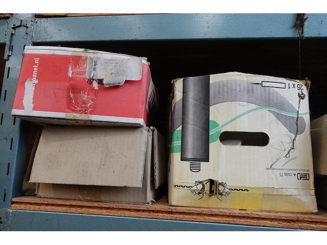 Volledige inhoud rek - afbeelding 4 van  12