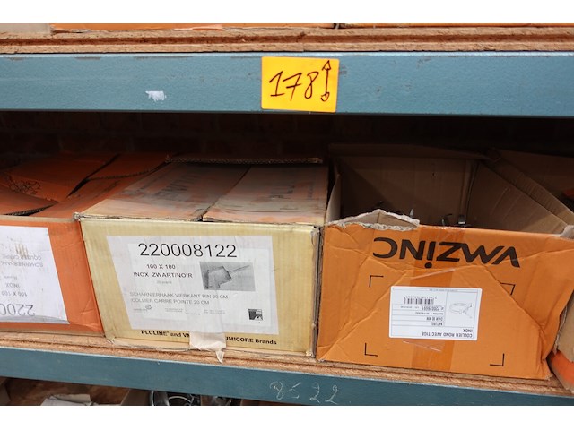 Volledige inhoud rek - afbeelding 8 van  12