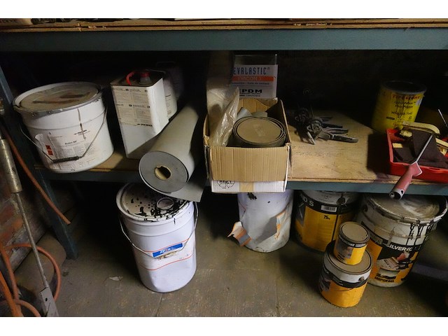 Volledige inhoud rek - afbeelding 4 van  18