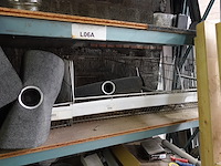 Volledige inhoud rek - afbeelding 15 van  18