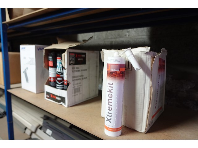 Volledige inhoud rek - afbeelding 8 van  19