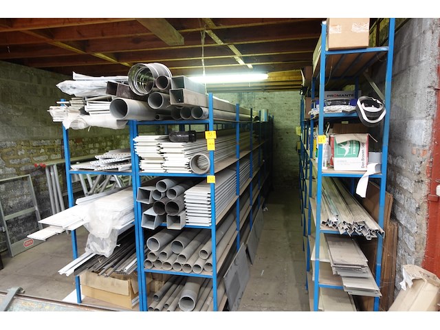 Volledige inhoud rek - afbeelding 1 van  19