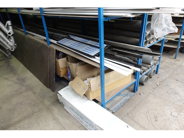 Volledige inhoud rek - afbeelding 14 van  19