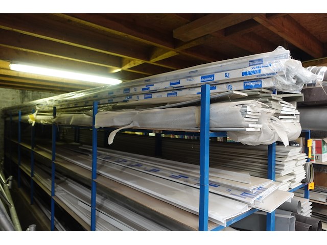 Volledige inhoud rek - afbeelding 16 van  19