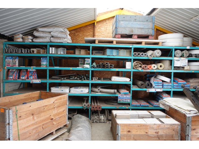 Volledige inhoud rek - afbeelding 1 van  22