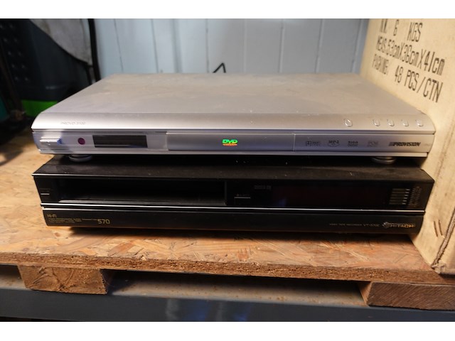 Volledige inhoud rek - afbeelding 9 van  15