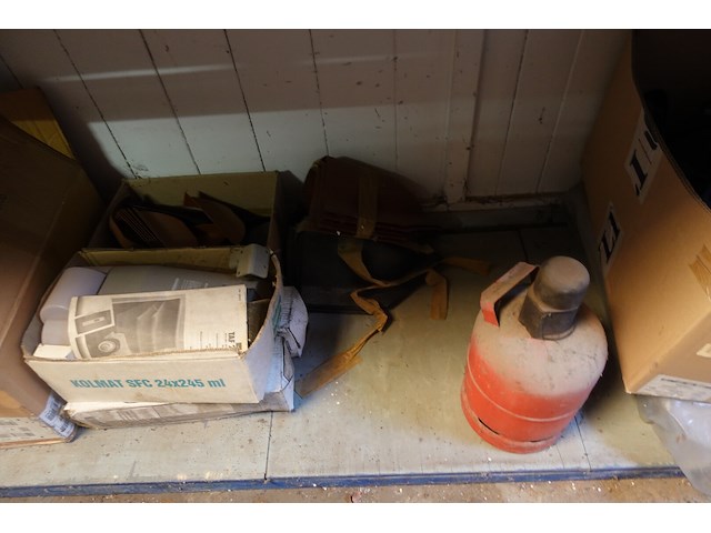 Volledige inhoud rek - afbeelding 15 van  15