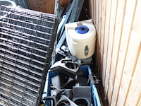 Volledige inhoud tuinhuis - afbeelding 7 van  18