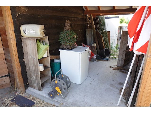 Volledige inhoud tuinhuis - afbeelding 13 van  18