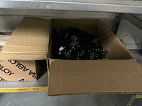 Volledige inhoud voorraadmagazijn - afbeelding 11 van  21