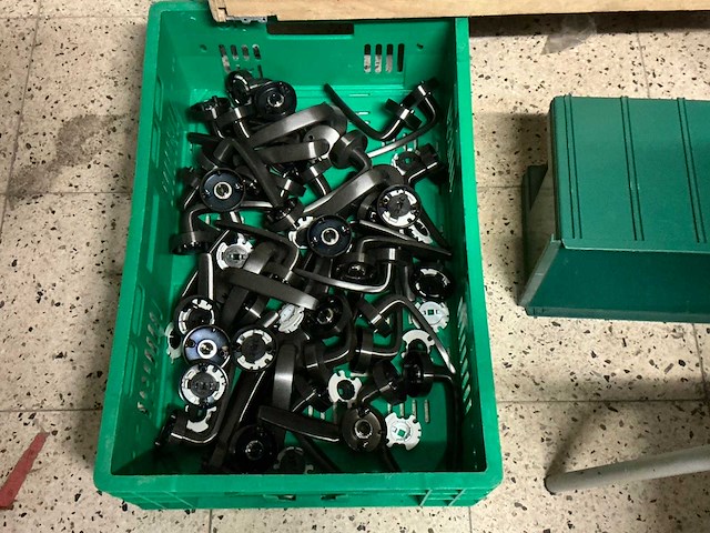 Volledige inhoud voorraadmagazijn - afbeelding 16 van  21