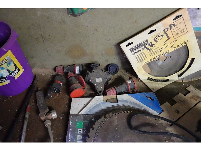 Volledige inhoud wand/werkbank - afbeelding 3 van  16