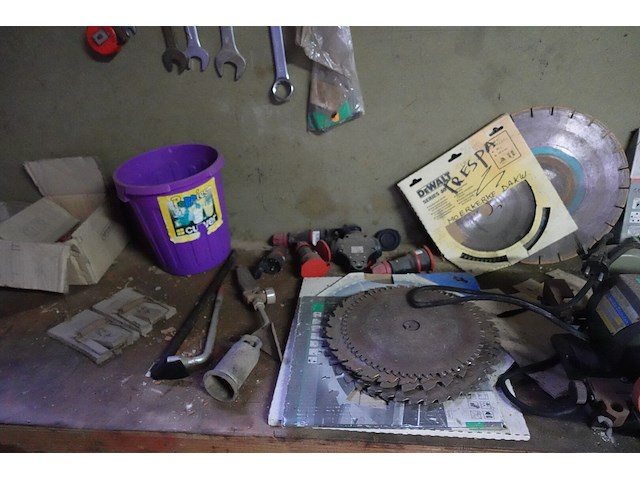 Volledige inhoud wand/werkbank - afbeelding 10 van  16