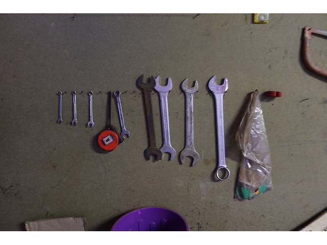 Volledige inhoud wand/werkbank - afbeelding 16 van  16