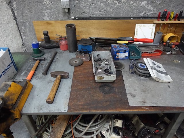 Volledige inhoud werkplaats - afbeelding 16 van  20