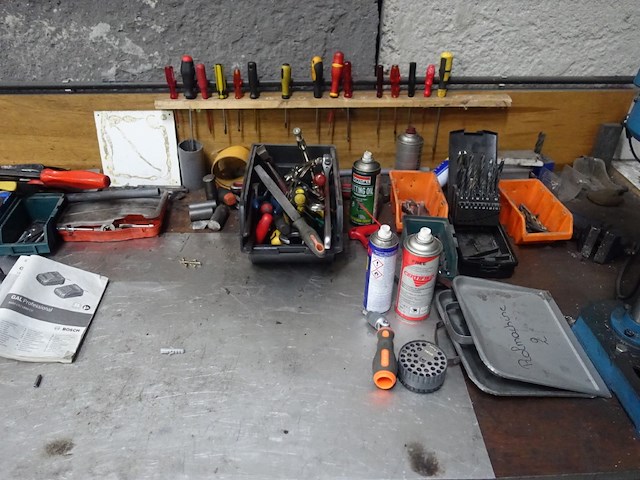 Volledige inhoud werkplaats - afbeelding 17 van  20