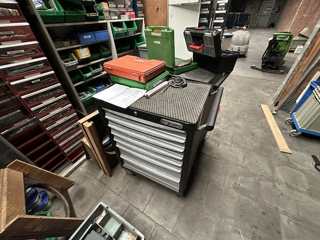 Volledige inhoud werkplaats - afbeelding 4 van  23