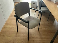 Volledige kantooropstelling met inhoud - afbeelding 10 van  43