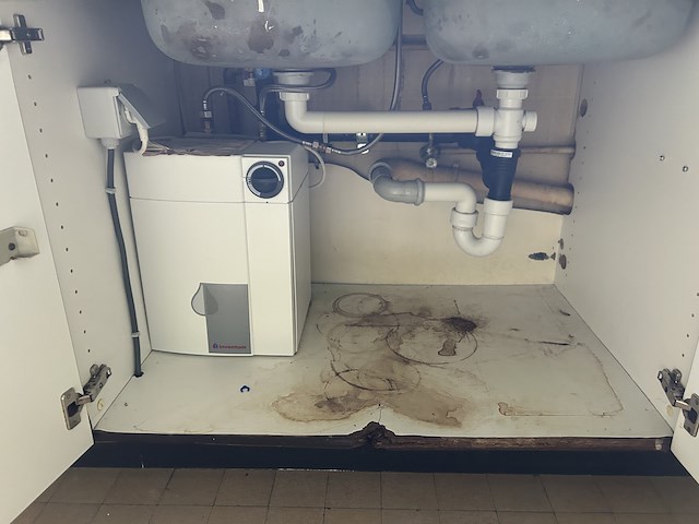 Volledige keuken (oud) - afbeelding 2 van  10