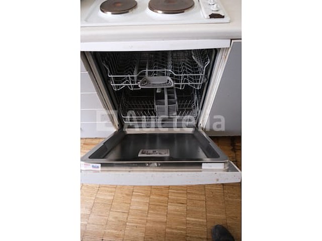 Volledige keuken - afbeelding 1 van  8