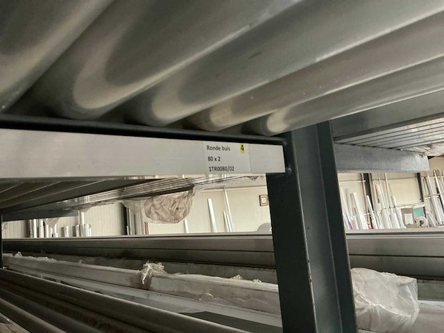 Volledige lengtes aluminium - afbeelding 8 van  16