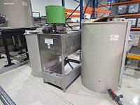 Volledige ontlakkings/meng installatie - afbeelding 10 van  24