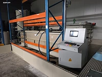 Volledige ontlakkings/meng installatie