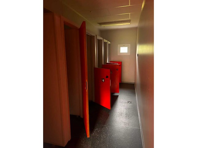 Volledige opbouw unitcontainers - afbeelding 7 van  26