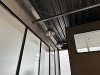 Volledige plafondverlichting showroom - afbeelding 8 van  8