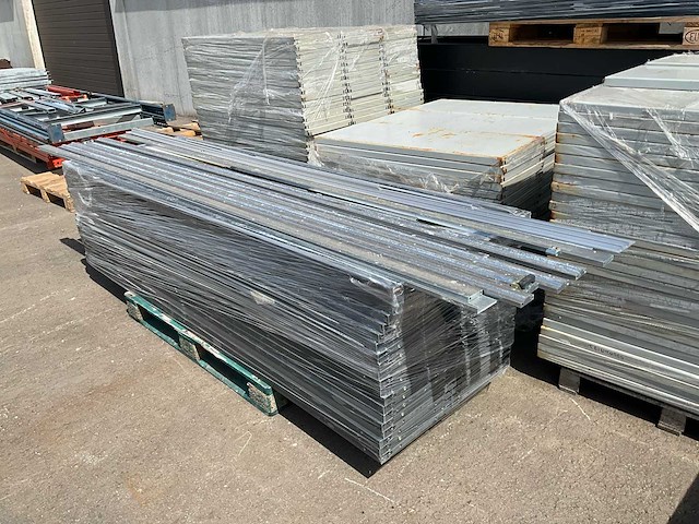 Volledige professionele metalen planken – 7 frames – 4 m - afbeelding 5 van  18