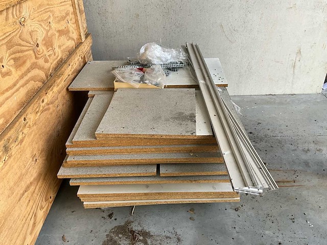 Volledige professionele metalen planken – 7 frames – 4 m - afbeelding 8 van  8