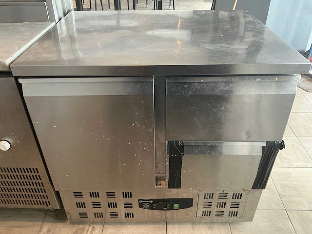 Volledige restaurantinrichting - afbeelding 4 van  93