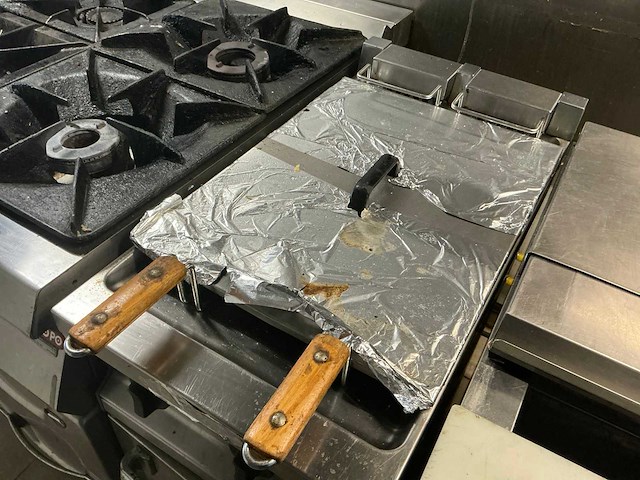 Volledige restaurantinrichting - afbeelding 28 van  93